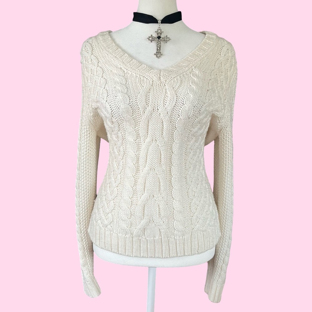 White Cable Knit V-Neck Sweater